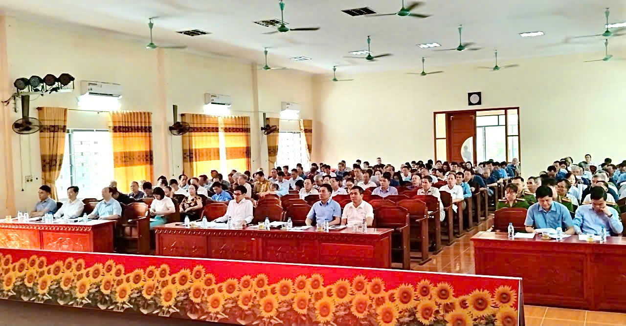 Hội nghị quán triệt, triển khai công tác đảm bảo an ninh trật tự, an toàn giao thông, vệ sinh môi trường và công tác quản lý, xử lý vi phạm đất đai trên địa bàn phường.